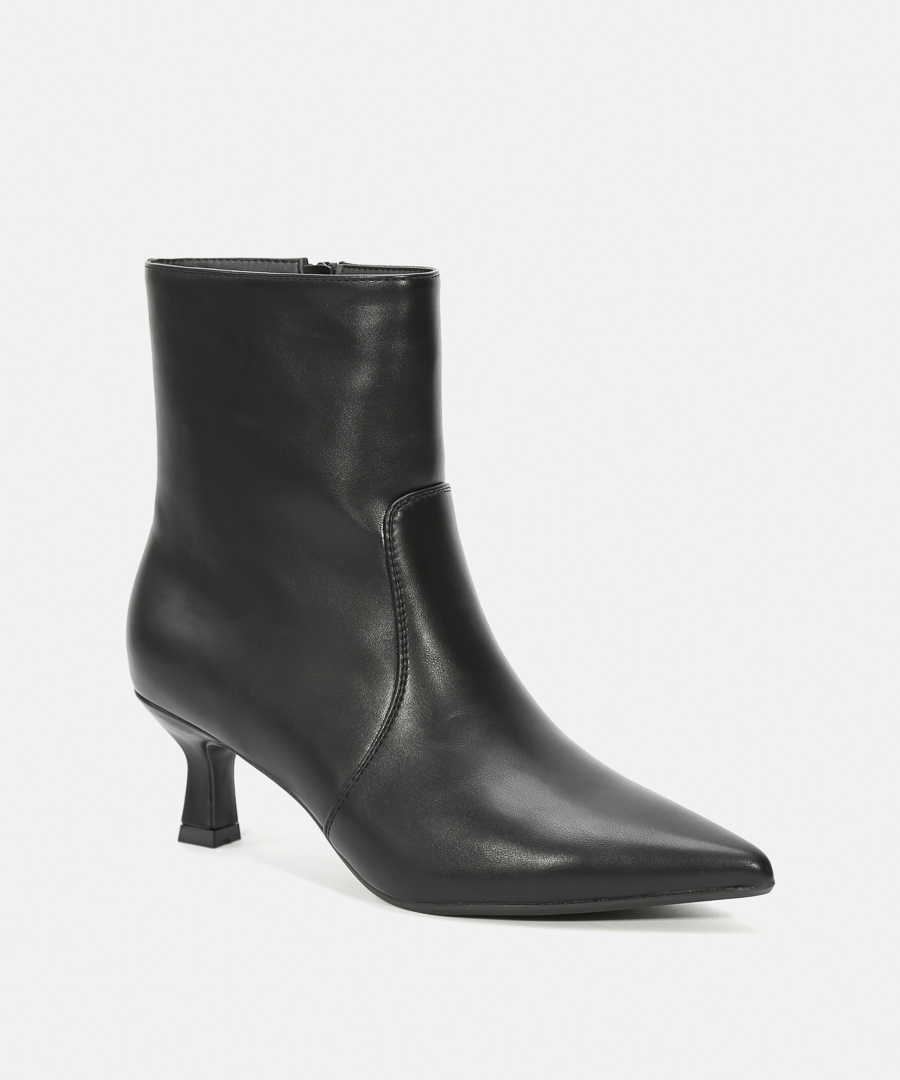 Botins salto kitten image number null